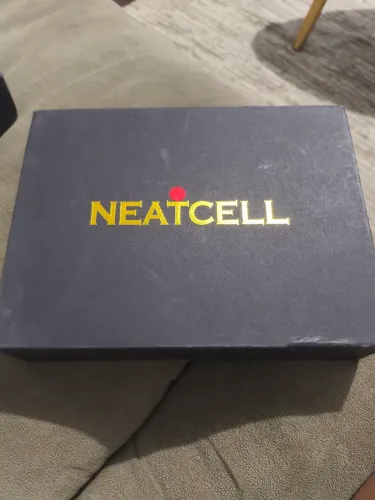 Caneta neatcell vermelha
