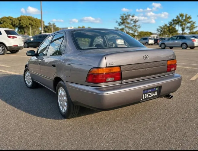 Toyota Corolla DX/ SW DX 1.6 16V 1995