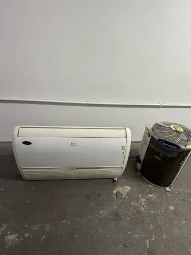 Ar condicionado Carrier piso teto 24000 btus