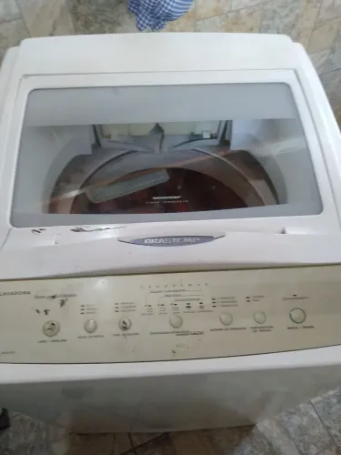 Lavadora Brastemp pra tirar peças 