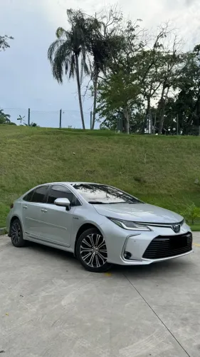 Toyota Corolla Altis Prem. Hybrid 1.8 Flex AUT 2020