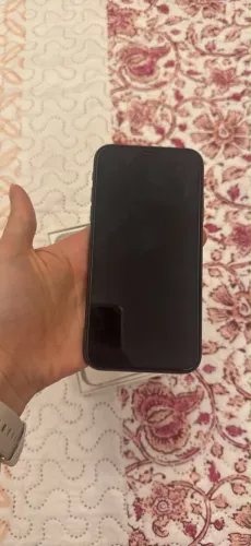 iPhone 11 - 64 Gb