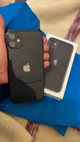 VENDO IPHONE 11