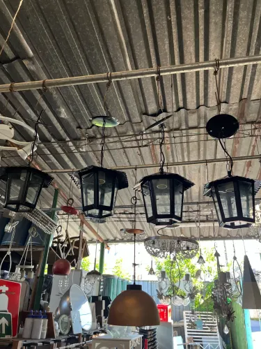 Arandela Colonial de Ferro para Teto com Vidro