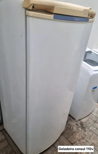 Geladeira consul 110v $450,00 A vista ou 12x 43,87 no cartão de crédito