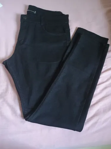 Calça jeans masculina semi nova