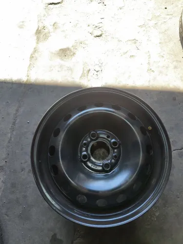 Roda Fiat aro 14 original ( 1 unidade )