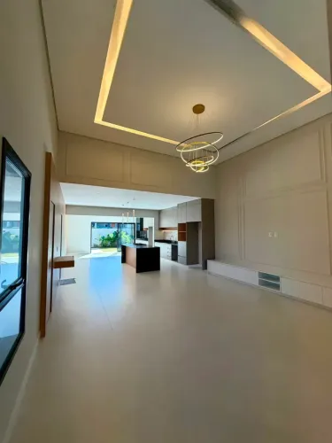 Casa Térrea com 3 Suítes no Residencial Acácias | Lazer Completo