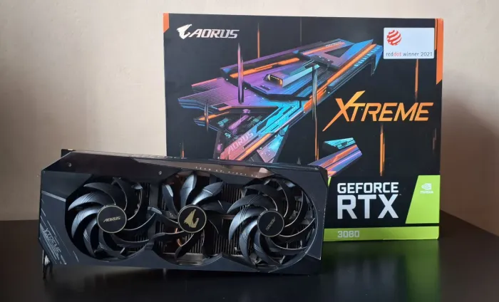 Placa de Vídeo RTX 3080 Aorus Extreme 10 GB (com garantia, caixa e acessórios originais)