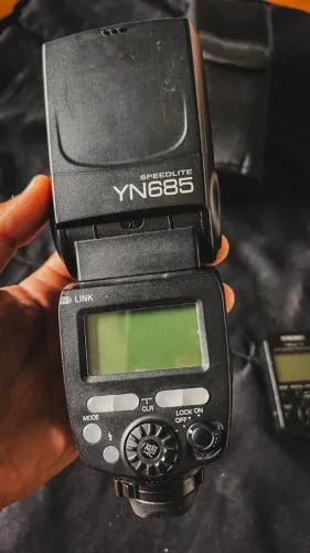 Flash yongnuo YN 685 + Radio Flash Yn 622c-TX - Canon