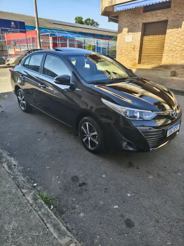 Toyota Yaris XLS Connect Sed. 1.5 Flex 16V Aut. 2021