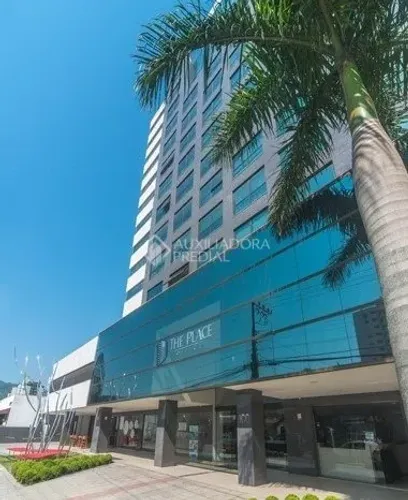 Comercial no bairro Trindade