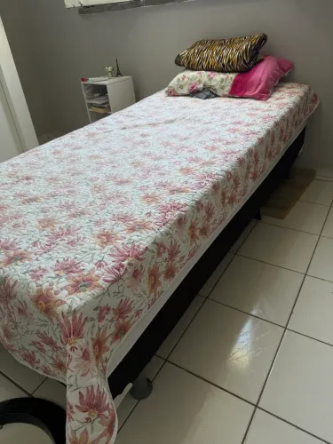 Cama solteiro 