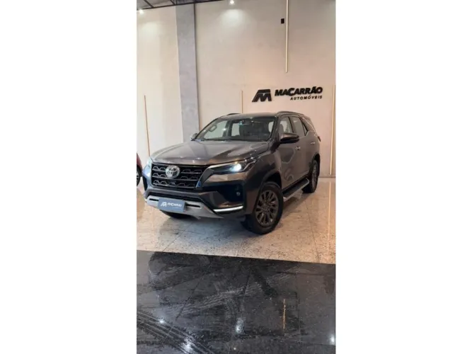 Toyota Hilux SW4 4X4 2.8 Diesel 2021
