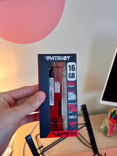 Memória 1x16gb 3200mhz Patrior - Em excelente estado