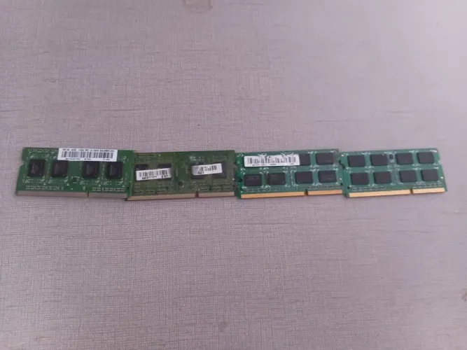 Kit 4 memórias ram ddr3 de tamanho diferente