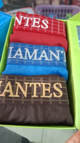 Kit com 03 cuecas Diamantes