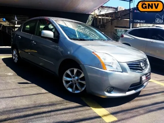 Nissan Sentra S 2.0/ 2.0 Flex Fuel 16V Aut. 2013