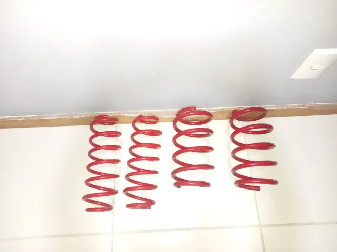Vendo molas esportivas para New Fiesta
