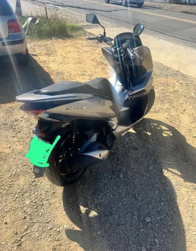 HONDA PCX <br>CILINDRADA 150 <br>ANO 2019 <br>KM 30 MIL <br>MUNICÍPIO ALAGOINHAS <br>VALOR 10 MIL