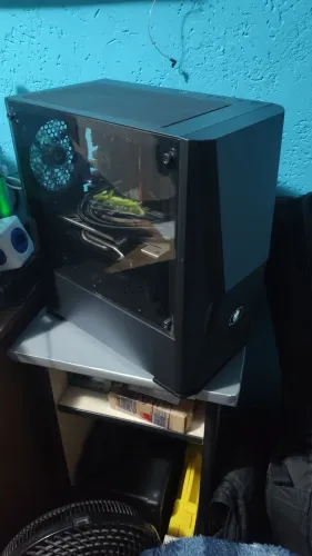 Pc Gamer i3 10100F + RX 570 4Gb