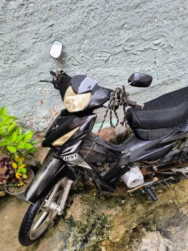 Moto cinquentinha 