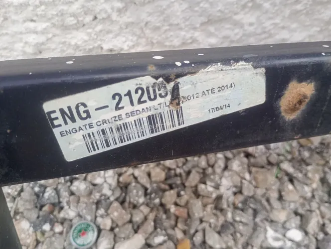 Reboque para cruze sedan LT 2012 até 2014