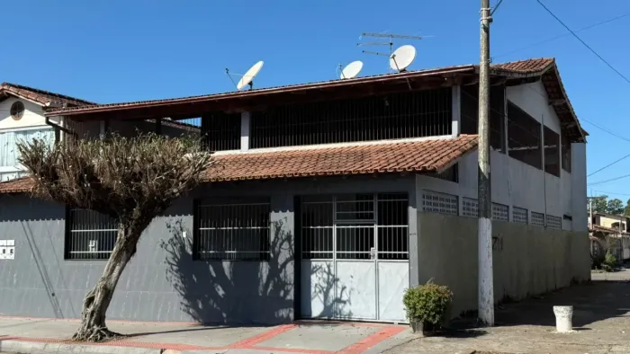 Casa com 200m a Venda no Araçás - Vila Velha - ES