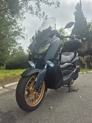 Yamaha Xmax 250 2024