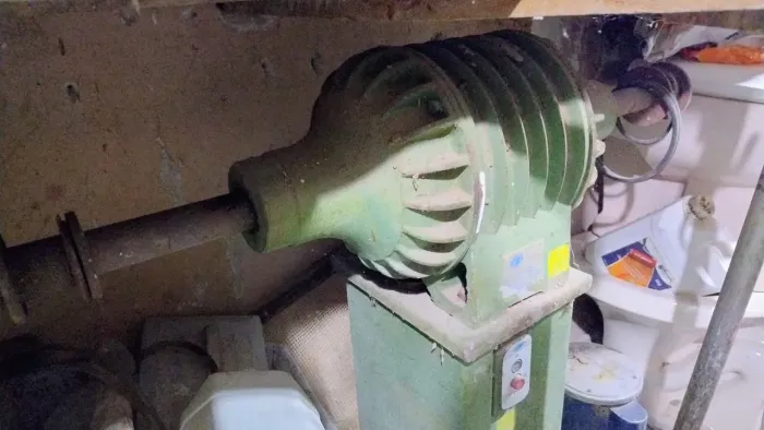 POLITRIZ INDUSTRIAL 2,5 CV 3.500 RPM