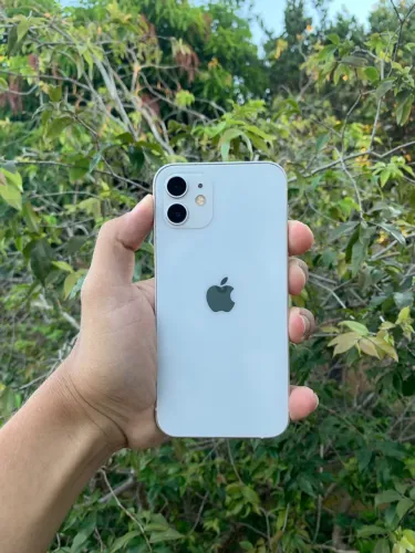 iPhone 12 Branco