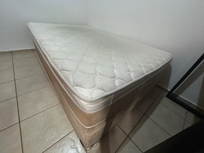 Cama solteirão