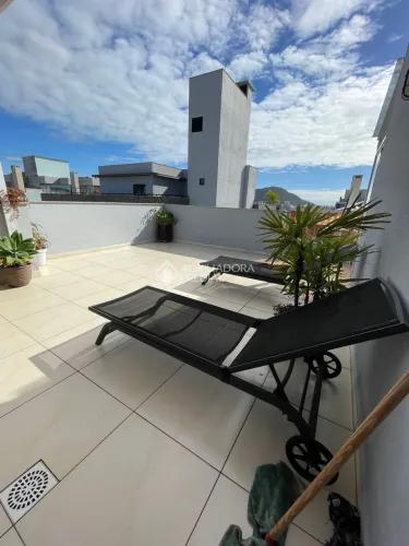 FINANCIÁVEL - Cobertura próximo ao mar em Florianópolis!