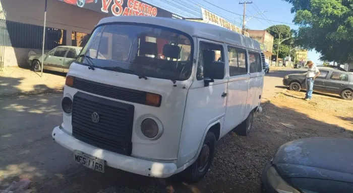 Volkswagen Kombi Standard 1.4 MI Total Flex 8V 2008