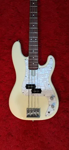 BAIXO STUDEBAKER - PRECISION BASS - 2023 - BLINDADO E REGULADO