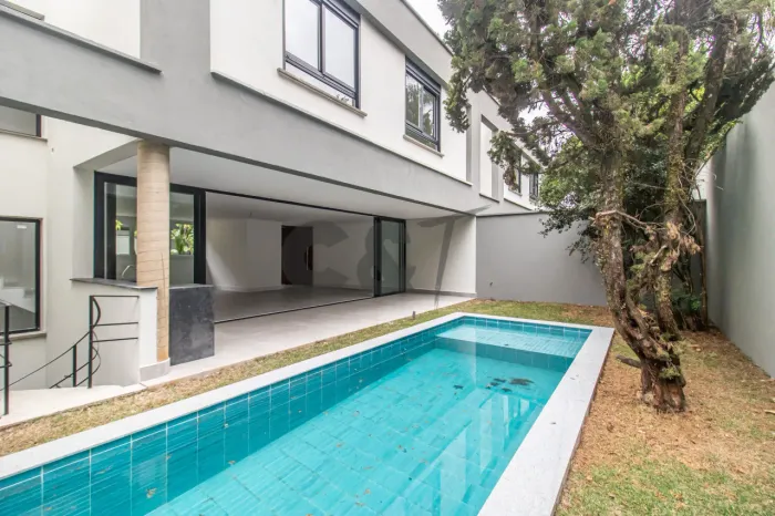 Casa de Condomínio - 4 Dormitórios (Suítes) à Venda no Alto da Boa Vista, São Paulo/SP.