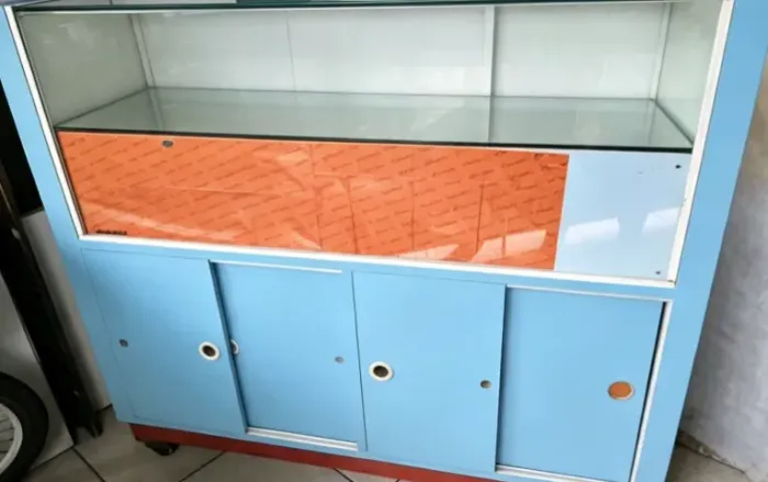 Vitrine Doces Salgados ou Cosméticos