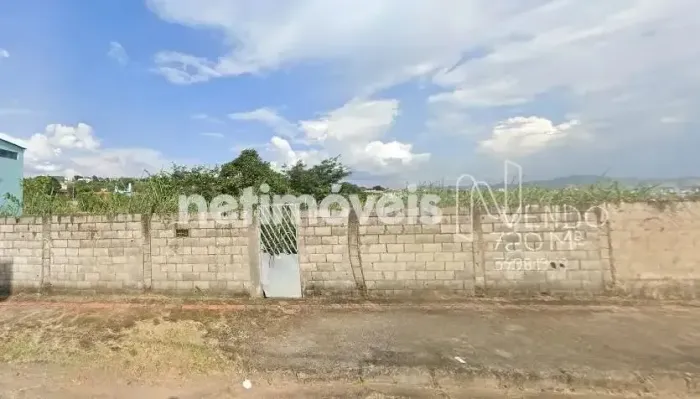 Lote de 360m²; à venda no São Bernardo!