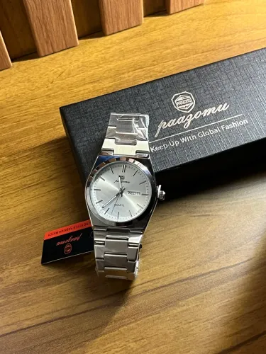 Relógio Masculino Prata em Aço Inoxidável - Elegante e Sofisticado