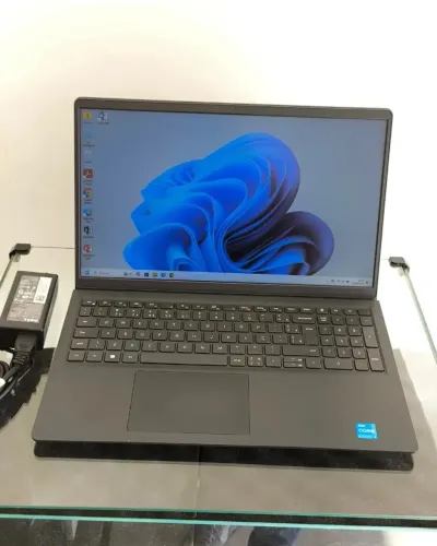 Dell Inspiron 15 3511 Notebook i3 11ª Geração 16GB RAM SSD 240GB Full HD 15,6"