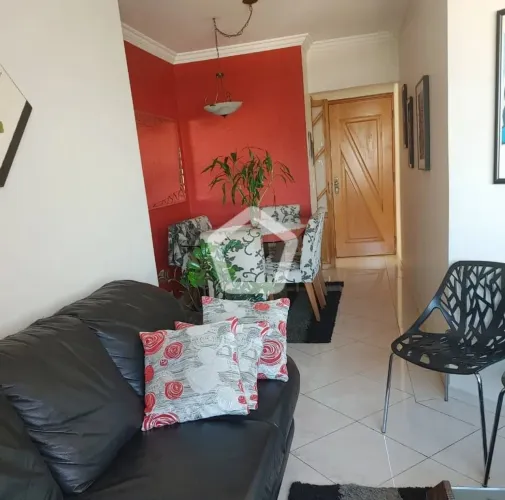 Apartamento em Casa Verde