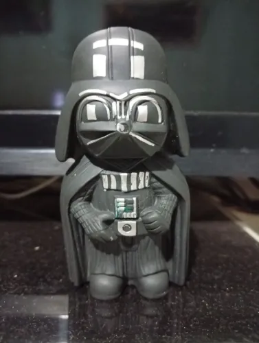 Boneco Darth Vader Star Wars de borracha vintage dos anos 90
