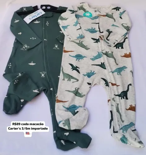 Kit macacão dinossauro Carter's importado 3/6m novos.