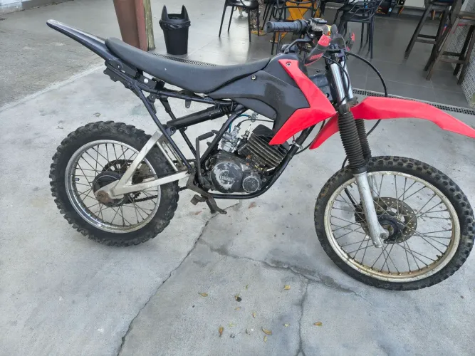 VENDO DT 180 PARA TRILHA