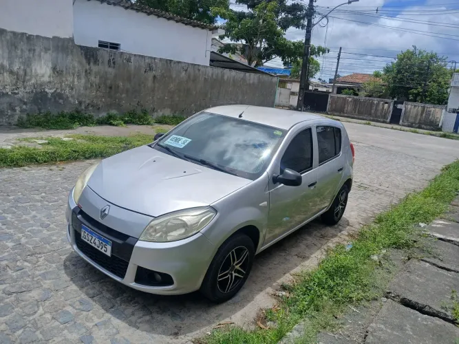 Renault Sandero Authentique Hi-flex 1.0 16V 5P 2012