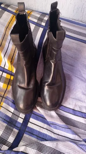Bota masculina da Zara número 40