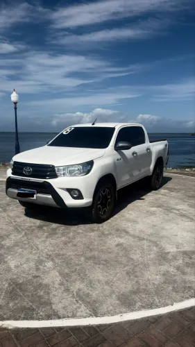 Toyota Hilux CD 4X4 2.8 Diesel Mec. 2018