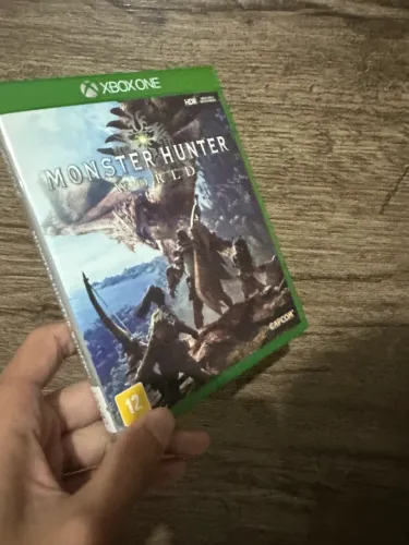 Monster hunter world Xbox one 
