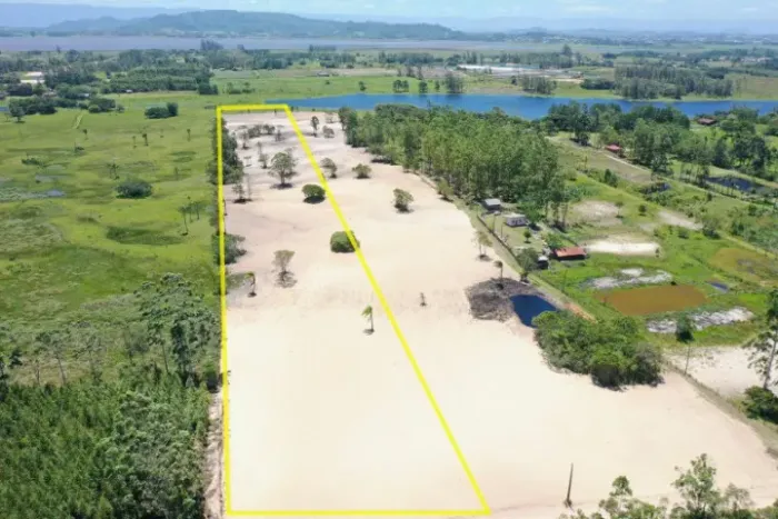 Áreá de 3 Hectares para loteamento as margens da lagoa do Rio Novo