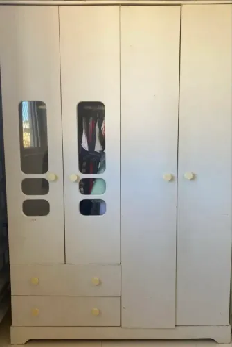 Guarda roupa infantil